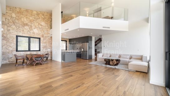 Villa en venta en Bel Air, Estepona Este