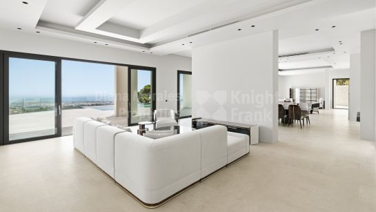Villa for sale in La Zagaleta, Benahavis