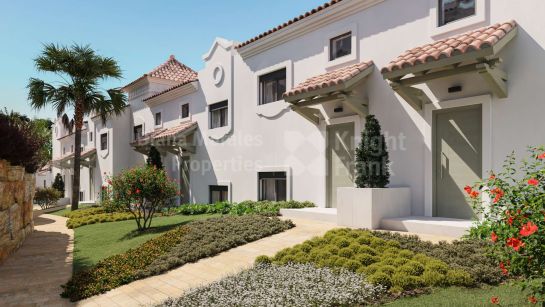 Town House for sale in Estepona West