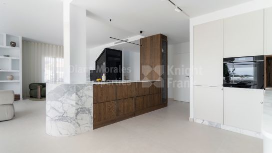 Пентхаус дуплекс на продажу в La Quinta Village, Новая Андалусия
