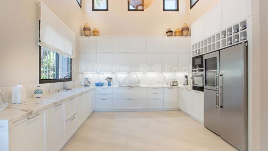Villa zum Verkauf in Rocio de Nagüeles, Marbella Goldene Meile