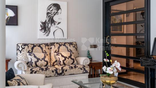 Apartamento en venta en Cipreses del Mar, Marbella Ciudad
