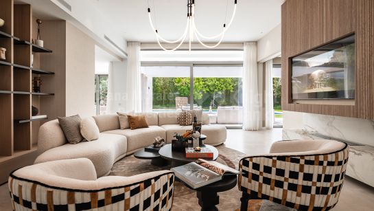Villa à vendre à El Paraiso, Estepona Est