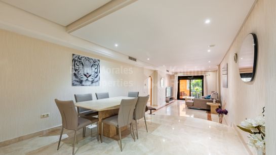 Appartement à vendre à Las Mimosas, Puerto Banus