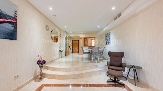 Appartement à vendre à Las Mimosas, Puerto Banus