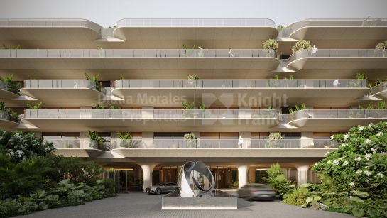 Penthouse for sale in Estepona Town