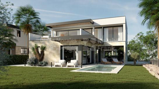Villa en venta en El Campanario, Estepona Este