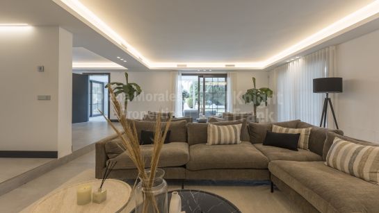 Villa zum Verkauf in Marbella Ost, Marbella