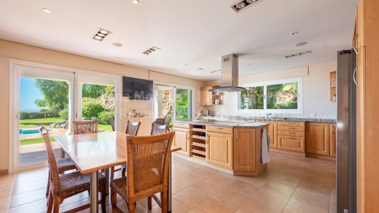 Villa zum Verkauf in Los Altos de los Monteros, Marbella Ost