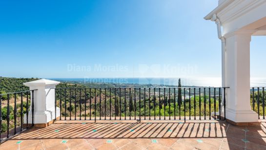 Villa zum Verkauf in Los Altos de los Monteros, Marbella Ost
