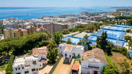 Villa à vendre à Huerta Belón, Marbella Ville