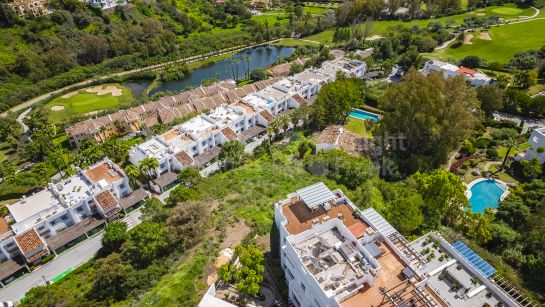 Вилла на продажу в La Quinta, Бенахавис