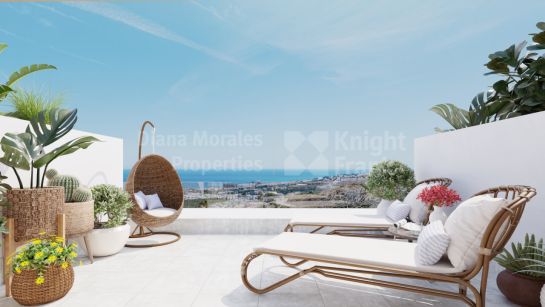 Таунхаус на продажу в Cala de Mijas, Михас Коста