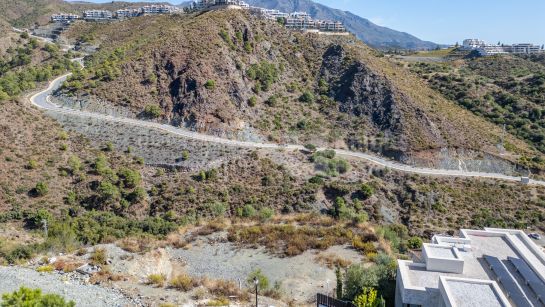 Parcela en venta en Lomas de La Quinta, Benahavis