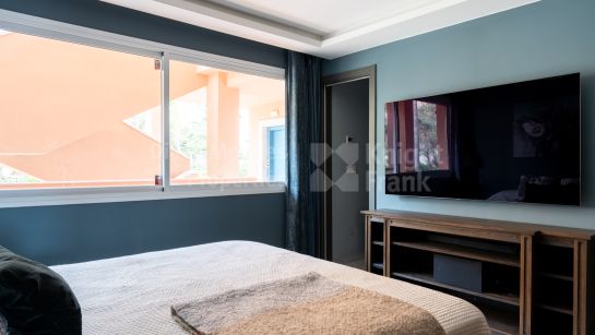 Wohnung zum Verkauf in Magna Marbella, Nueva Andalucia
