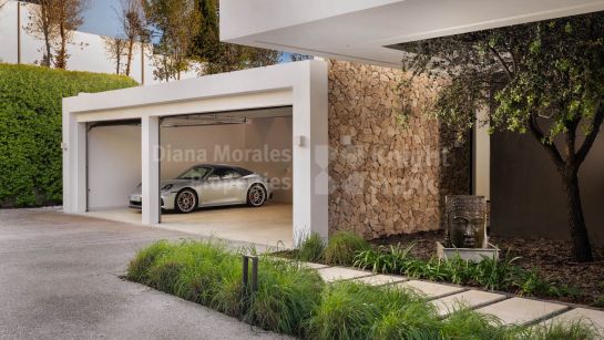 Villa en venta en La Reserva de Alcuzcuz, Benahavis