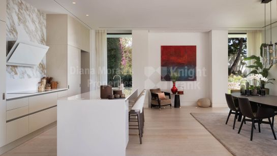 Villa en venta en La Reserva de Alcuzcuz, Benahavis