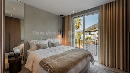 Semi Detached Villa for sale in Altos de Salamanca, Marbella Golden Mile