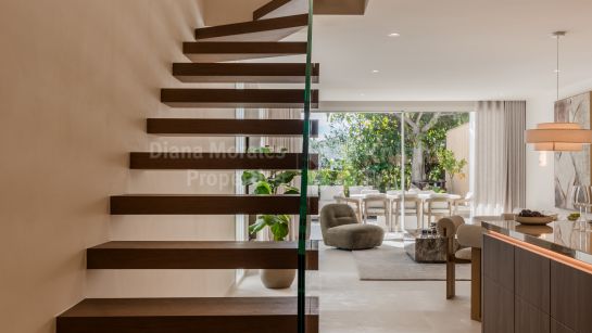 Semi Detached Villa for sale in Altos de Salamanca, Marbella Golden Mile