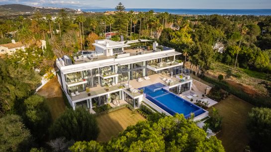 Villa zum Verkauf in Sotogrande Costa