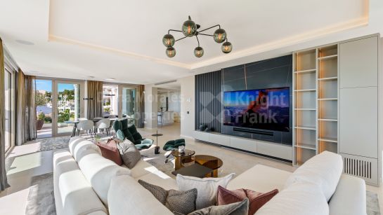 Duplex Penthouse for sale in 9 Lions Residences, Nueva Andalucia