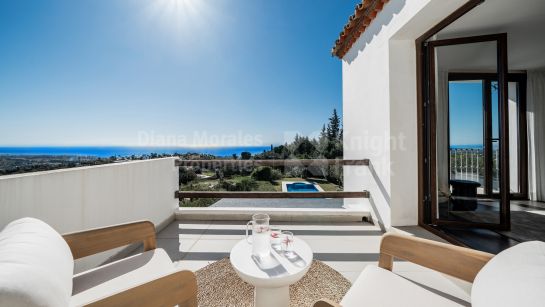 Villa for sale in Selwo, Estepona East