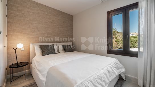 Villa for sale in Selwo, Estepona East