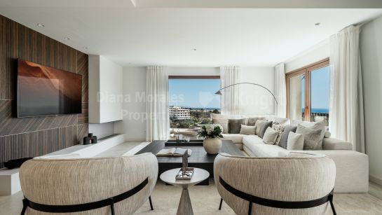 Villa for sale in Selwo, Estepona East