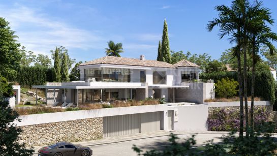 Villa for sale in El Herrojo, Benahavis