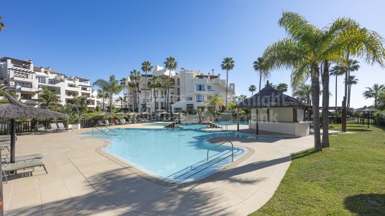 Wohnung zum Verkauf in Bahía del Velerín, Estepona Ost