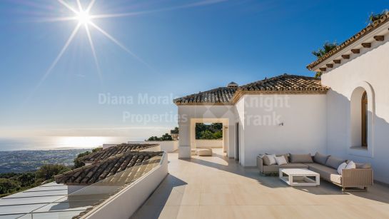 Villa for sale in La Zagaleta, Benahavis