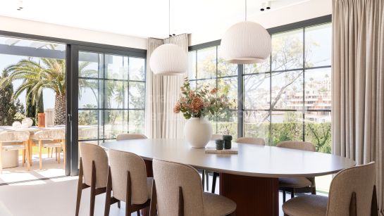 Villa en venta en Paraiso Alto, Benahavis