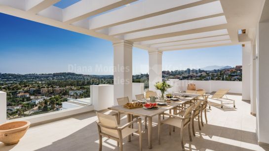 Zweistöckiges Penthouse zum Verkauf in 9 Lions Residences, Nueva Andalucia