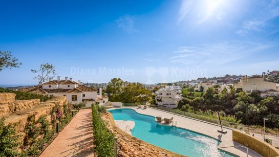 Zweistöckiges Penthouse zum Verkauf in 9 Lions Residences, Nueva Andalucia