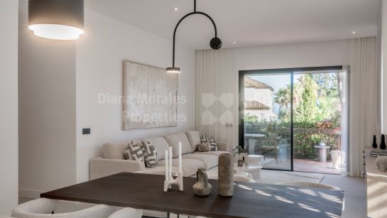 Apartamento Planta Baja en venta en Altos Reales, Marbella Milla de Oro