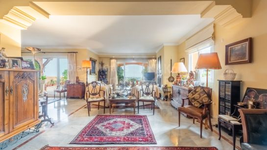 Apartamento en venta en Les Belvederes, Nueva Andalucia