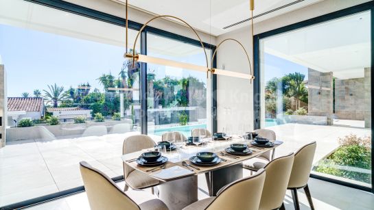 Villa à vendre à Marbesa, Marbella Est
