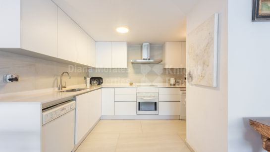 Apartment for sale in Las Terrazas de Las Lomas, Marbella Golden Mile