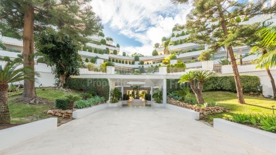 Apartment for sale in Las Terrazas de Las Lomas, Marbella Golden Mile