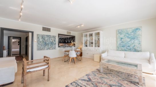 Ground Floor Apartment for sale in Las Terrazas de Las Lomas, Marbella Golden Mile