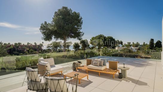 Villa zum Verkauf in Los Monteros, Marbella Ost