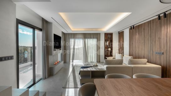 Duplex Penthouse à vendre à Las Lolas, Nueva Andalucia