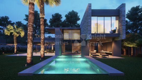Villa for sale in Cortijo Blanco, San Pedro de Alcantara