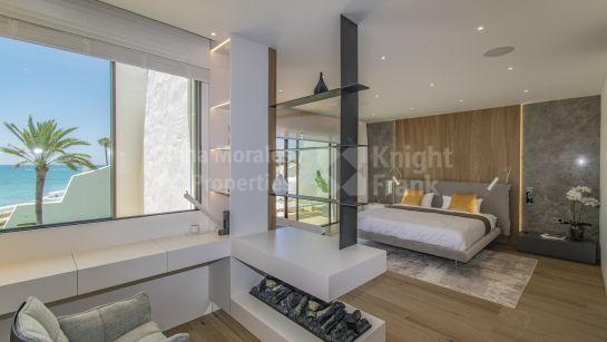 Таунхаус на продажу в Coral Beach, Золотая Миля