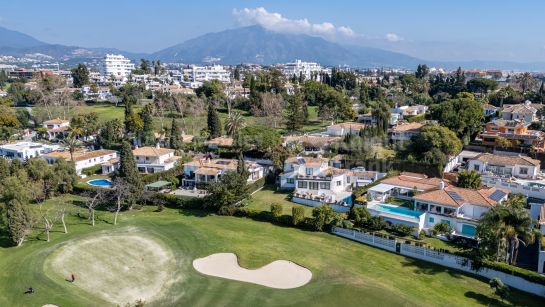 Villa for sale in Guadalmina Alta, San Pedro de Alcantara