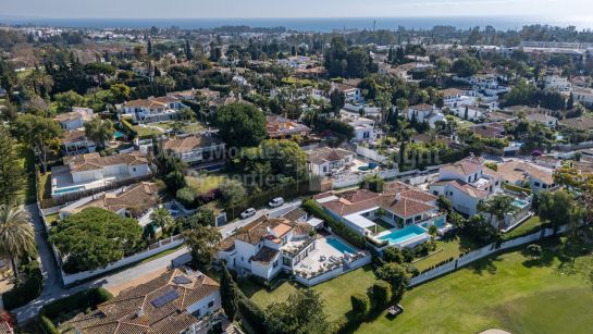 Villa for sale in Guadalmina Alta, San Pedro de Alcantara