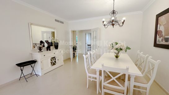 Ground Floor Apartment for sale in El Embrujo Playa, Puerto Banus