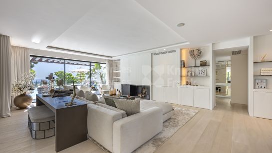 Villa for sale in Cascada de Camojan, Marbella Golden Mile