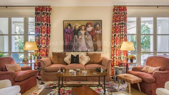 Villa for sale in Huerta Belón, Marbella City