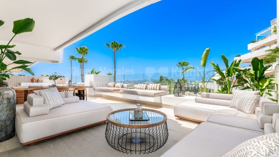 Apartment for sale in Las Terrazas de Las Lomas, Marbella Golden Mile